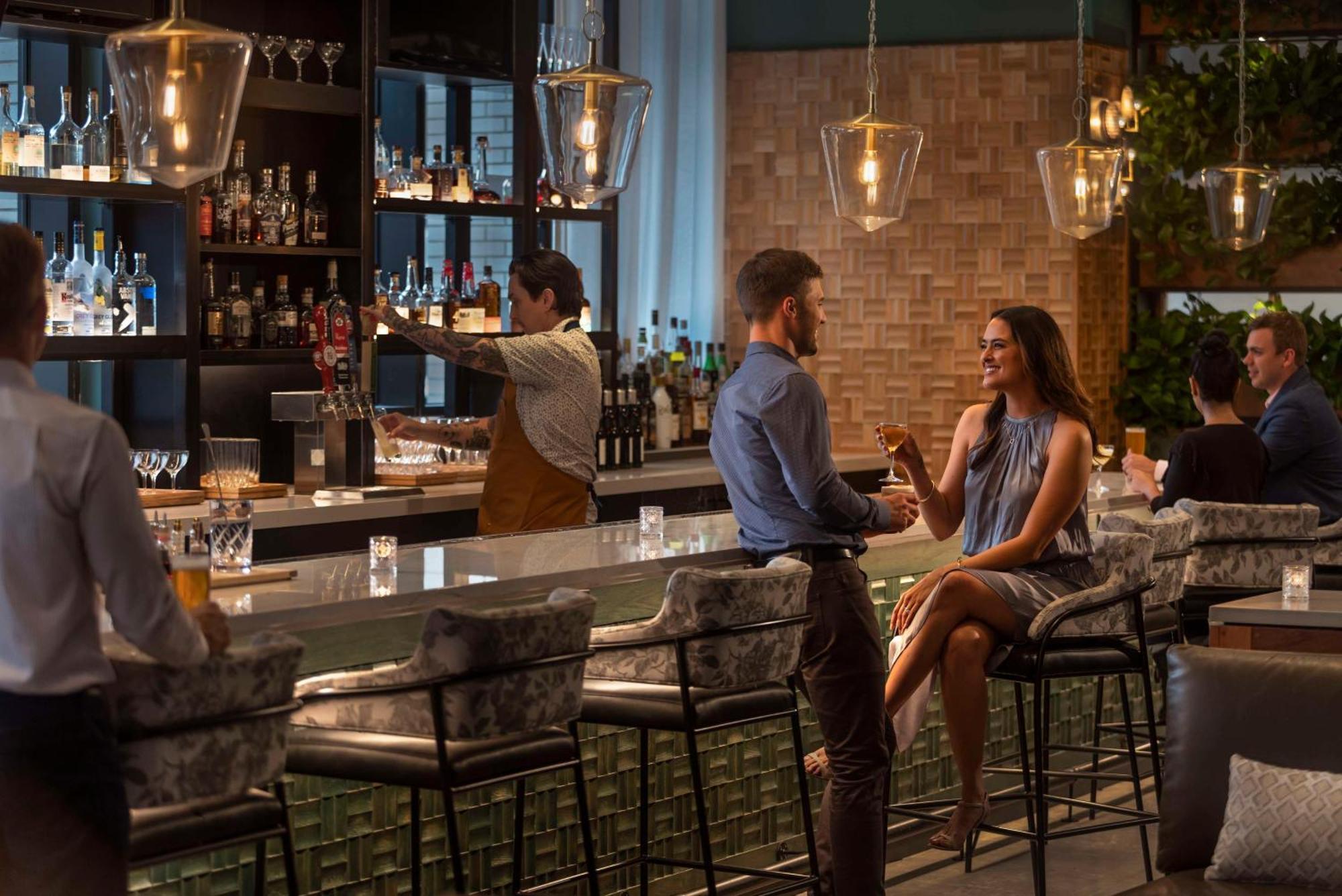 Hyatt Centric Downtown Nashville Exterior foto The Bar at the St. Regis