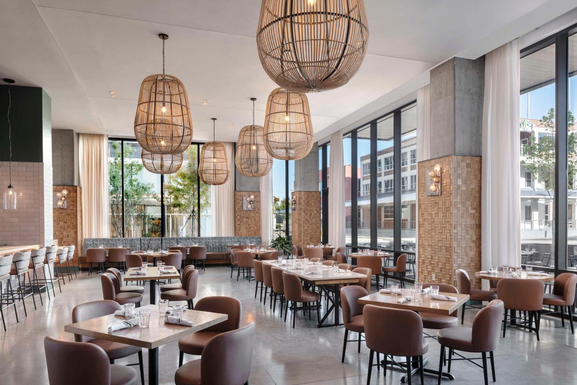 Hyatt Centric Downtown Nashville Exterior foto The restaurant